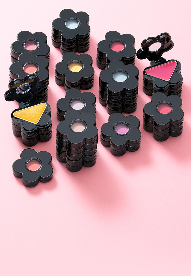 BLACK DAISY COLLECTION｜MARY QUANT COSMETICS LTD.